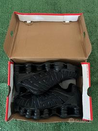 Nike shox nere