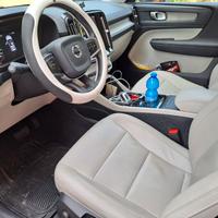 VOLVO XC40 D4 AWD GEARTRONIC