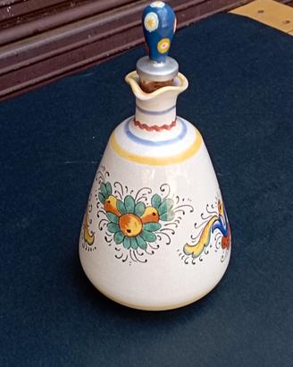Bottiglietta in ceramica Deruta.