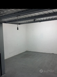 Box per deposito nuovo e pavimentato