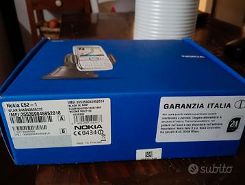Telefono Nokia E52