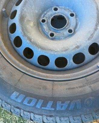 gomme invernali termiche con cerchi 