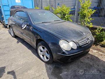 RICAMBI AUTO PER MERCEDES CLK  CABRIO, ANNO 2004