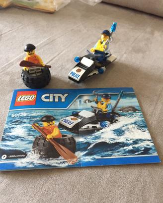 SET LEGO CITY 60126 fuga con i pneumatici
