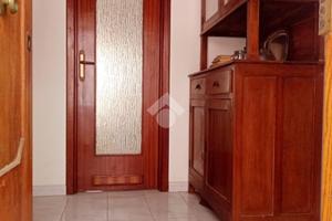 5 LOCALI A PIETRASTORNINA