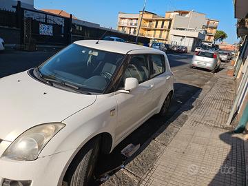 SUZUKI Swift (2005-2010) - 2010