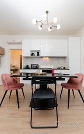 TRILOCALE RISTRUTTURATO IN CONTESTO STILE LIBERTY