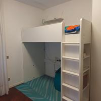 Letto a soppalco IKEA con armadio