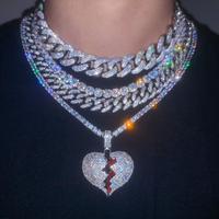Set iced out chain+ watch