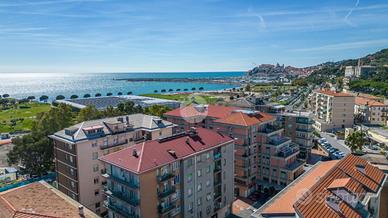3 LOCALI A IMPERIA