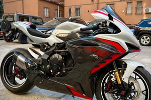 MV AGUSTA F3 - LEGGI BENE