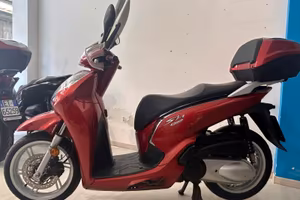 Honda SH 300 i s
