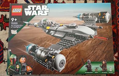 Lego 75325 Mandalorian's Starfighter