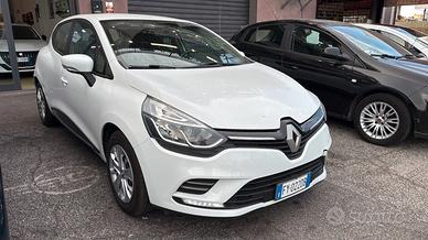 Renault Clio TCe 12V 90 CV GPL 5 porte Business