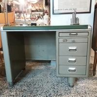 Scrittoio vintage industrial anni 50