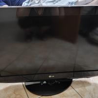  2 televisori identici