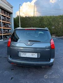 RICAMBI USATI AUTO PEUGEOT 5008 2010 9HZ
