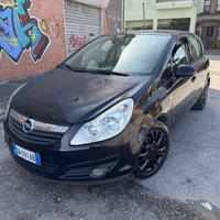 Opel Corsa Restayling 1.2benz 5 porte Full Perfett