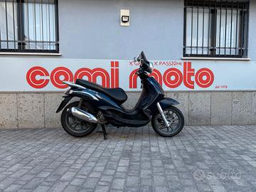Piaggio Beverly 300