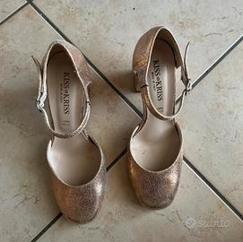 Décolleté oro rosa con tacco largo