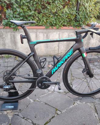 Bici Parkpre in carbonio e cambio elettronico