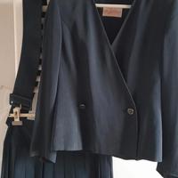 Tailleur con gonna blu Byblos