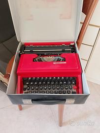 macchina da scrivere 