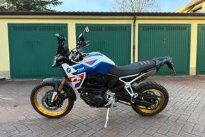 BMW F900GS