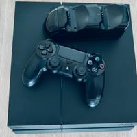 Ps4 slim usata + 8 giochi