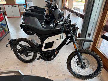 NIU XQi3 elettrica ex demo 11kW garanzia ufficiale