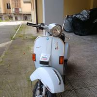 Vespa PX