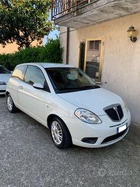 Lancia Ypsilon 1.2 Benzina