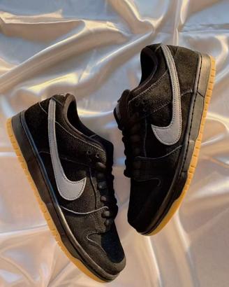 Nike Dunk Low Pro SB Black White Gum EU38.5
