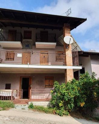 Casa indipendente di 107 m² con più di 5 locali e 