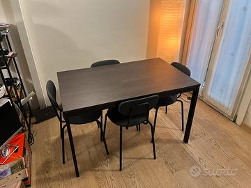 Tavolo ikea allungabile + 4 sedie