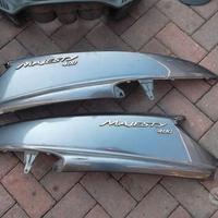 Majesty 400 04-08 : scudo carene faro sella