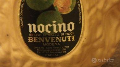 BOTTIGLIA DI LIQUORE