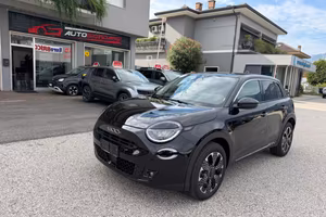 FIAT 600 Hybrid 110 CV DCT MHEV La Prima II