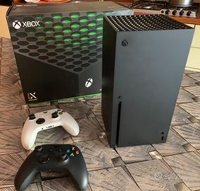Xbox Series X + 2 Controller + Batterie Xbox