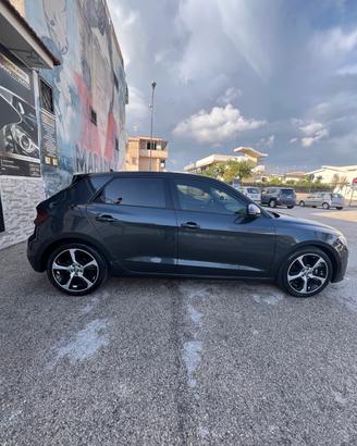 Audi A1 SPB 30 TFSI Admired