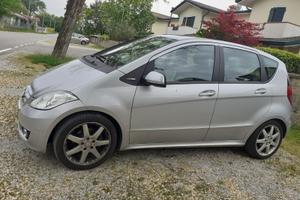 MERCEDES CLASSE A