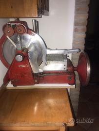 Affettatrice a volano