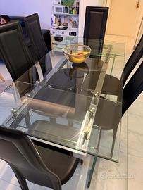 tavolo in vetro 