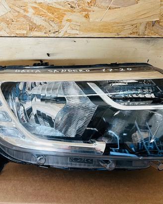 Faro anteriore destro Dacia Sandero