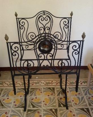 Letto in ferro battuto inizio Novecento
