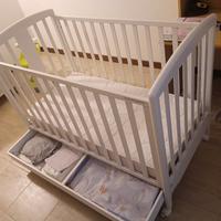 lettino foppapedretti  con coprimaterasso Top Safe