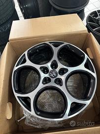 Cerchi originali alfa romeo 19