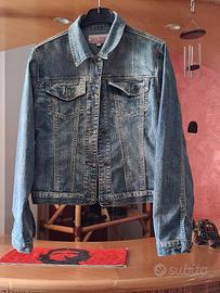 Giubbotto di jeans