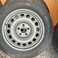 Pneumatici termici e cerchi per Mercedes Vito 