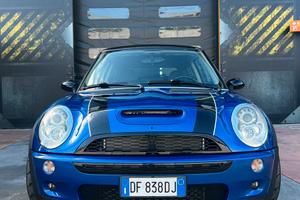 Mini cooper S R53 2006